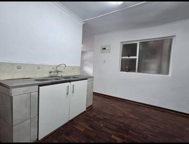 2 BEDROOM PROPERTY TO RENT IN UMHLATHUZANA